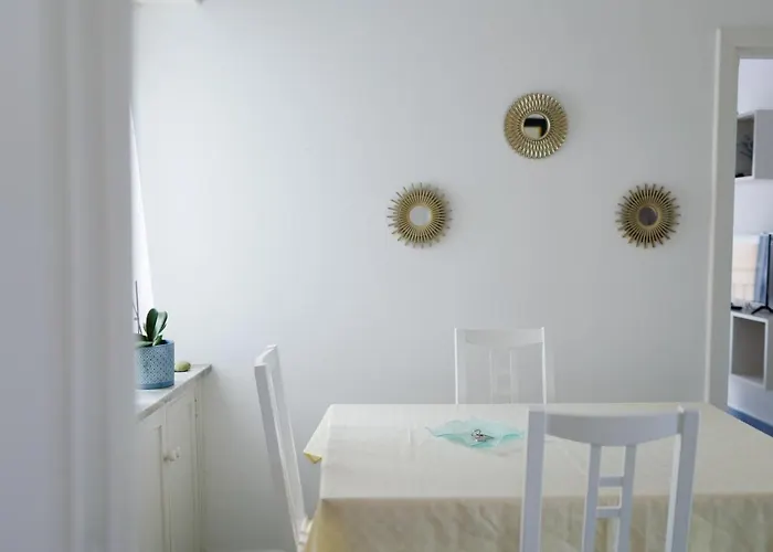 With A Sea View Apartamento